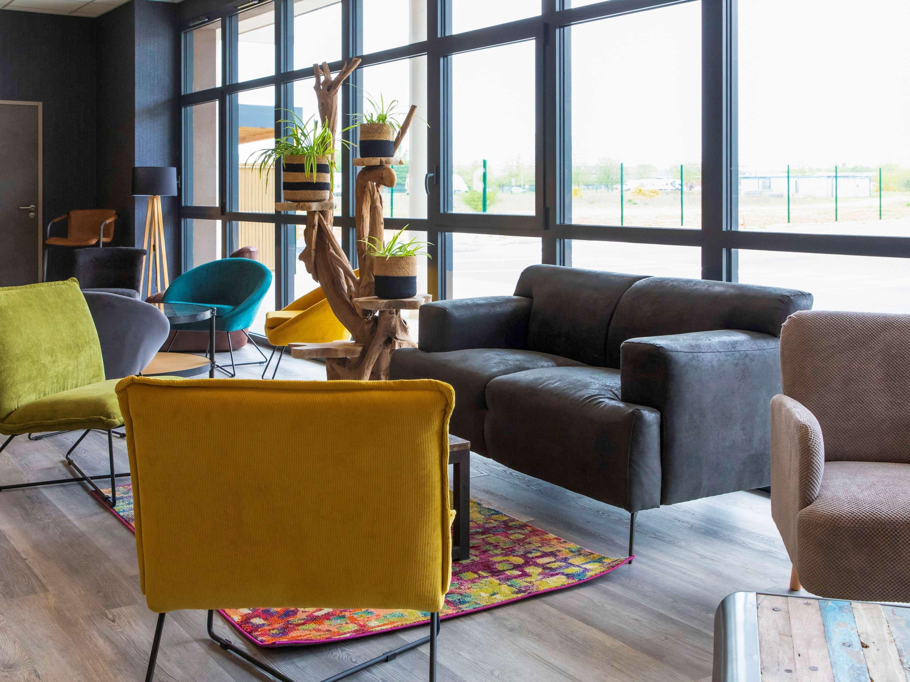 Ibis Styles Contres-Cheverny Le Controis-en-Sologne Esterno foto