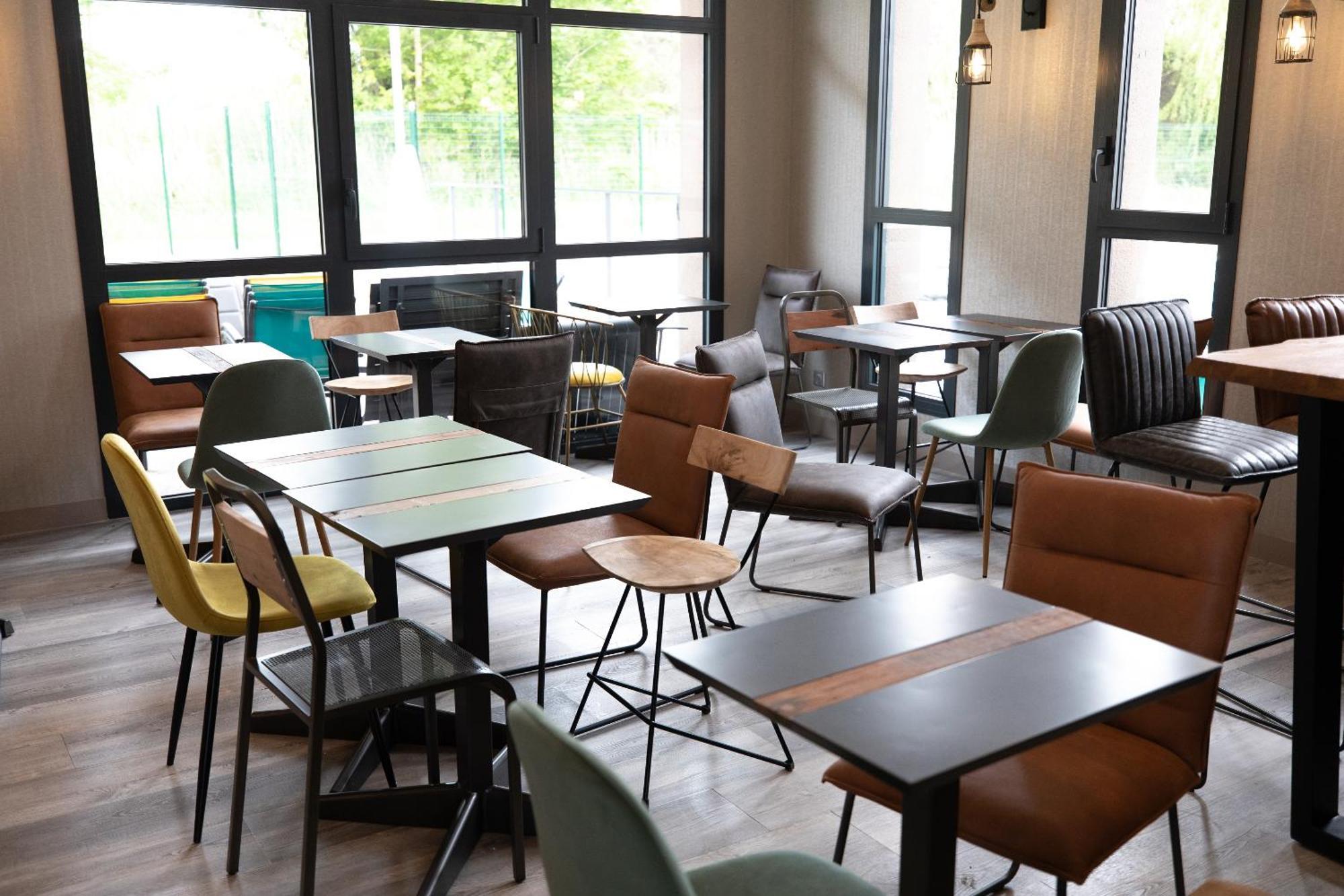 Ibis Styles Contres-Cheverny Le Controis-en-Sologne Esterno foto